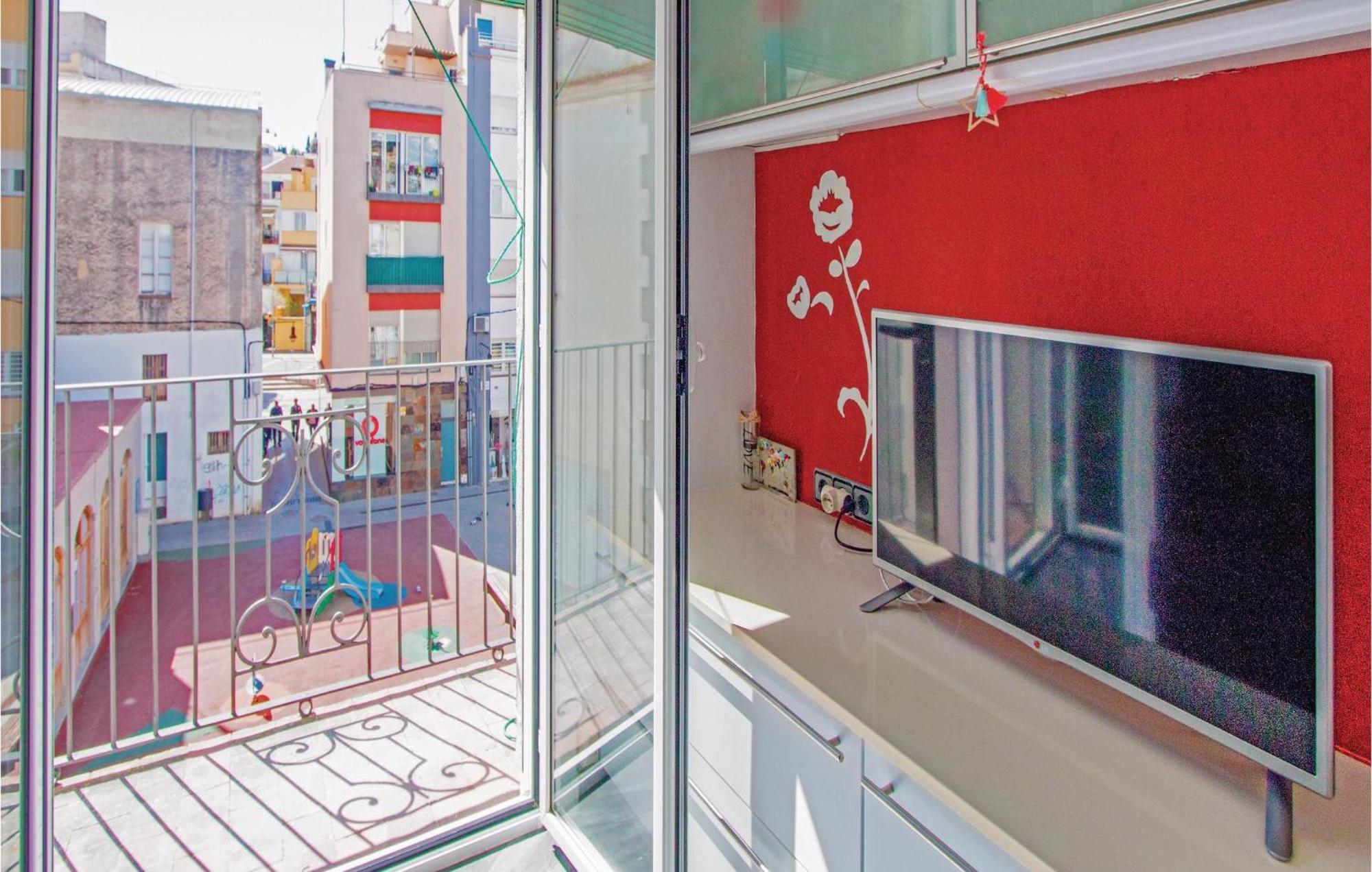 2 Bedroom Cozy Apartment In Blanes Eksteriør bilde
